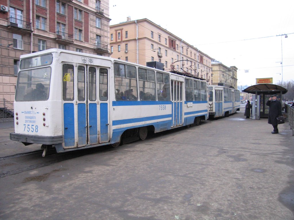 Санкт-Петербург, ЛМ-68М № 7558