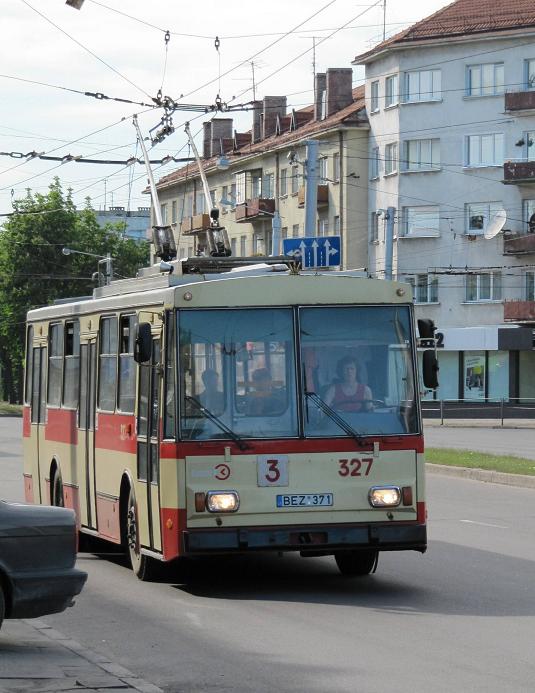 Каунас, Škoda 14Tr № 327