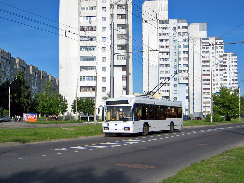 Гомель, БКМ 32102 № 1709