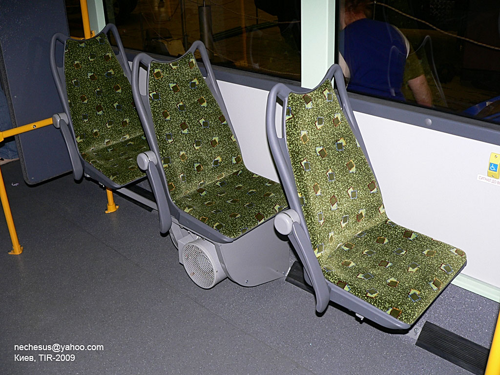 Киев, Богдан Т80110 № 001; Киев — Троллейбусы Богдан на выставке SIA-TIR'2009, май 2009