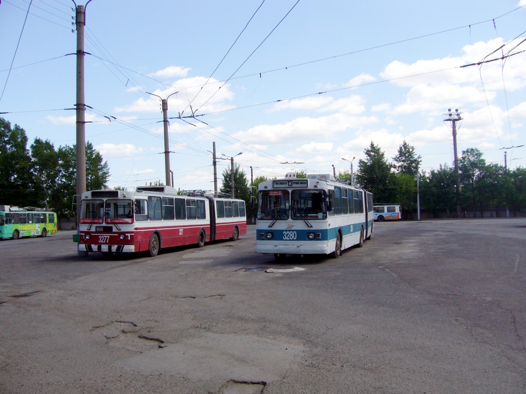 Novosibirsk, ZiU-620520 № 3277; Novosibirsk, ZiU-620510 № 3280; Novosibirsk — Tram and trolleybus depots