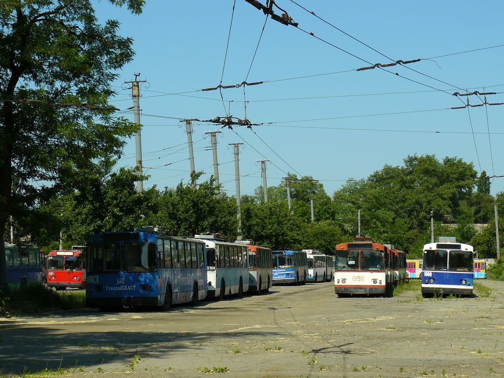 Днепр — Территория троллейбусных депо