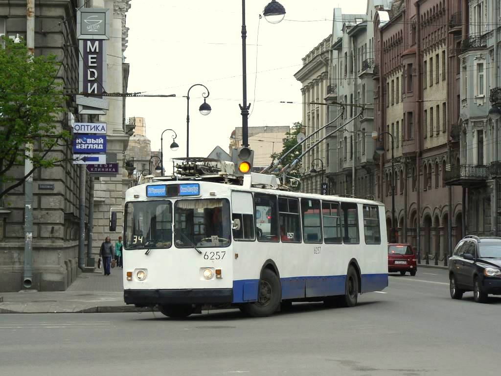 Санкт-Петербург, ЗиУ-682В [В00] № 6257