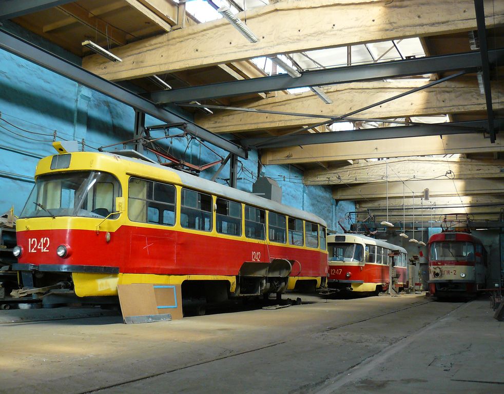 Днепр, Tatra T3SU № 1242; Днепр — Tram depots Днепр, Tatra T3SU № 1242; Днепр — Tram depots