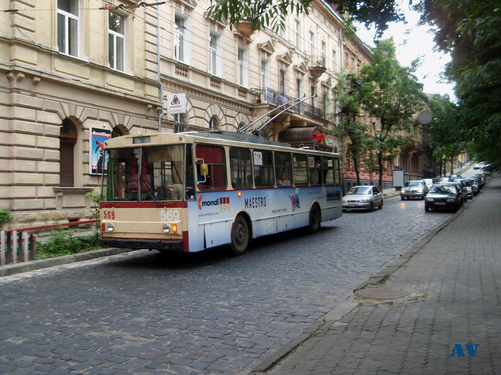 Lviv, Škoda 14Tr89/6 # 569