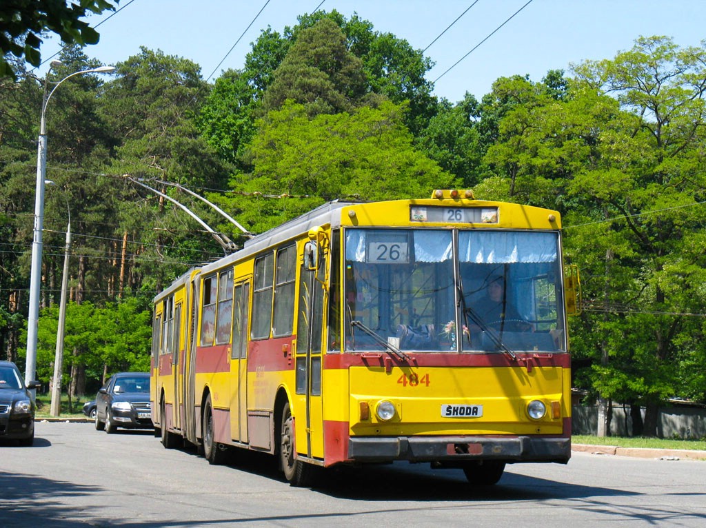 Киев, Škoda 15Tr03/6 № 484