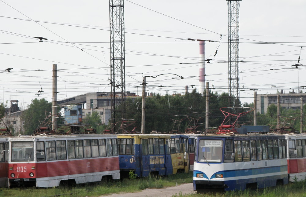 Dzerzhinsk, 71-605 (KTM-5M3) № 035; Dzerzhinsk, 71-605 (KTM-5M3) № 035; Dzerzhinsk — Miscellaneous photos