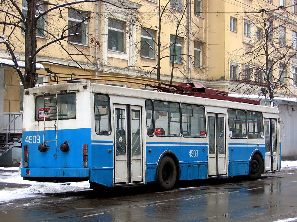 Москва, ВМЗ-5298.00 (ВМЗ-375) № 4909