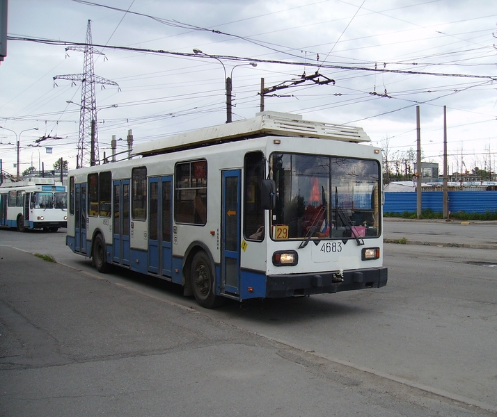 Санкт-Петербург, ПТЗ-5283 № 4683