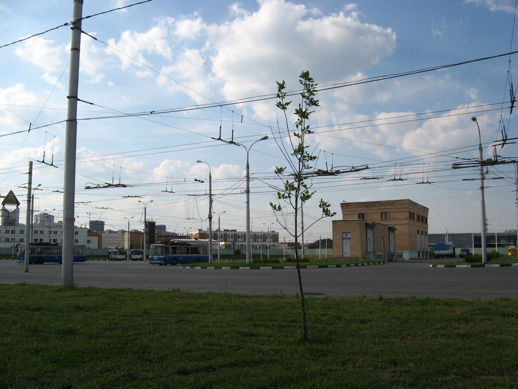 Контактная сеть, энергоснабжение и токосъём; Москва — Троллейбусные парки: [9] Новокосинский автобусно-троллейбусный парк