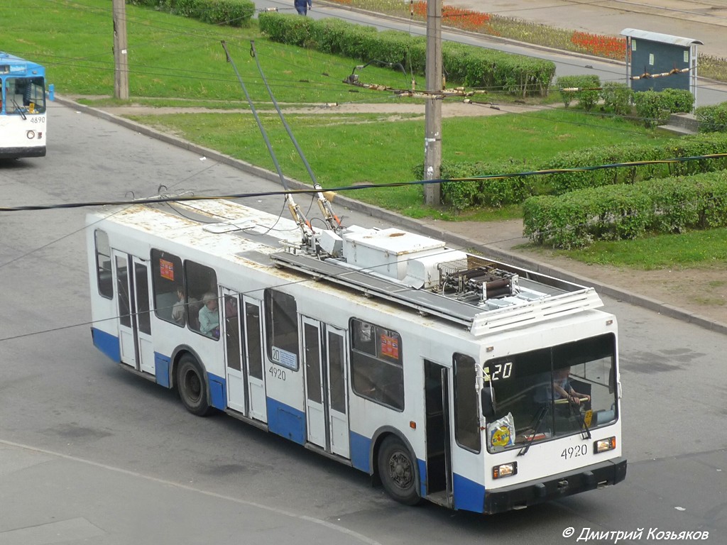 Санкт-Петербург, ПТЗ-5283 № 4920