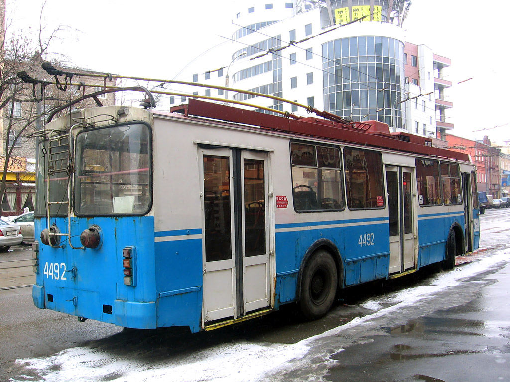 Москва, ЗиУ-682Г-016.02 № 4492
