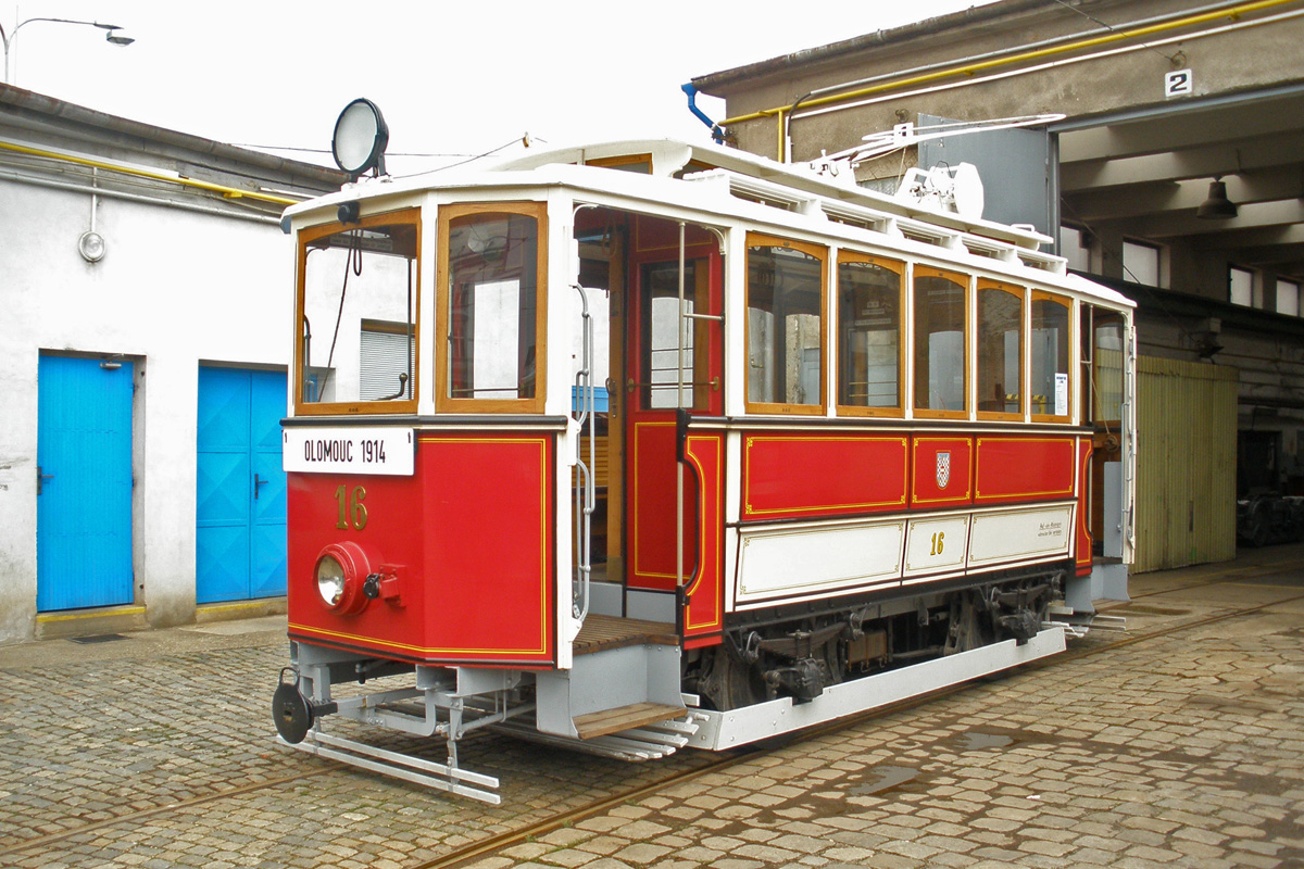 Brno, Studénka 2-axle motor car — 16