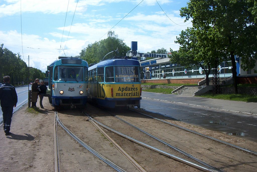 Рига, Tatra T3A № 5-2049; Рига, Tatra T3A № 3-2118