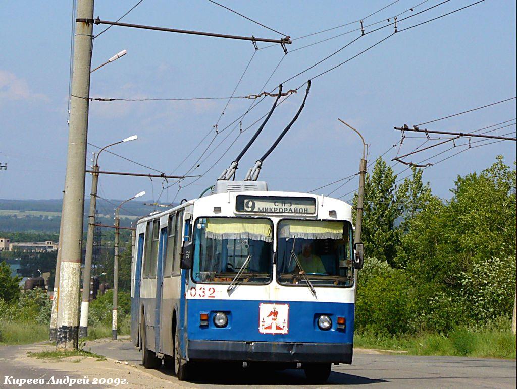 Орёл, ЗиУ-682В № 032; Орёл — Загородная троллейбусная линия на СПЗ; Орёл — Маршрутоуказатели