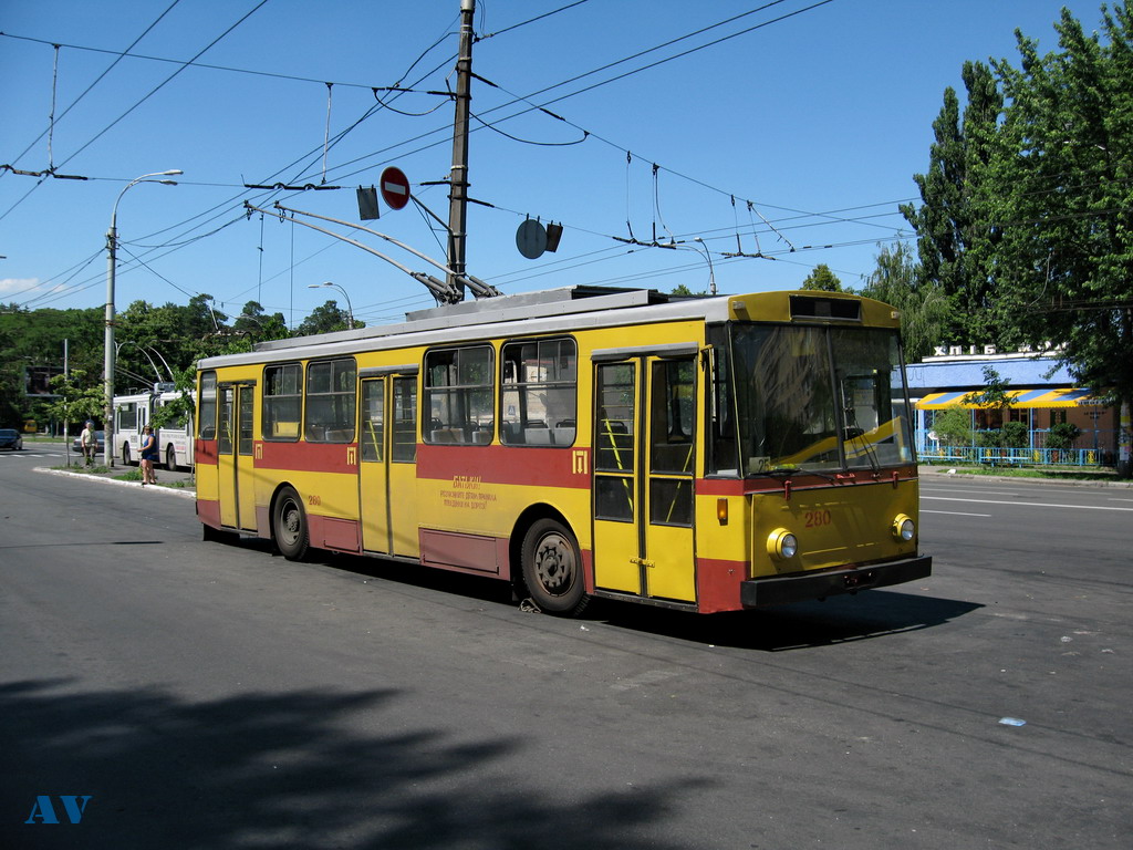 Kijów, Škoda 14Tr02 Nr 280