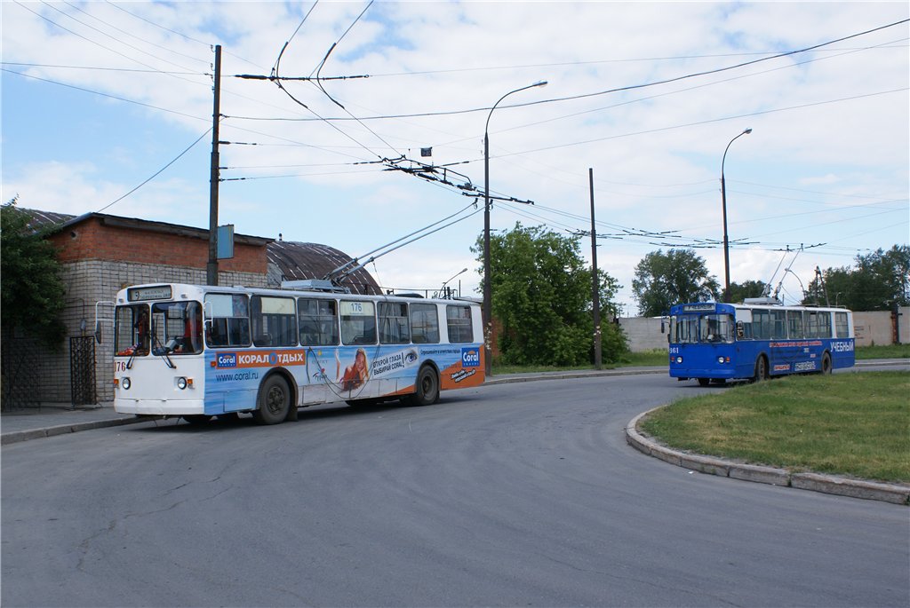 Екатеринбург, ЗиУ-682Г [Г00] № 176; Екатеринбург, ЗиУ-682Г [Г00] № 961; Екатеринбург — Конечные станции и разворотные кольца