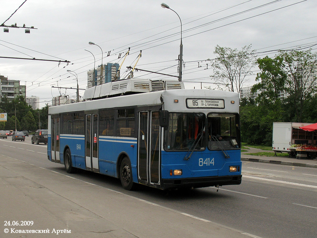 Москва, Тролза-5275.00 № 8414
