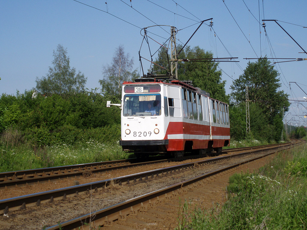 Saint-Petersburg, LVS-86K № 8209