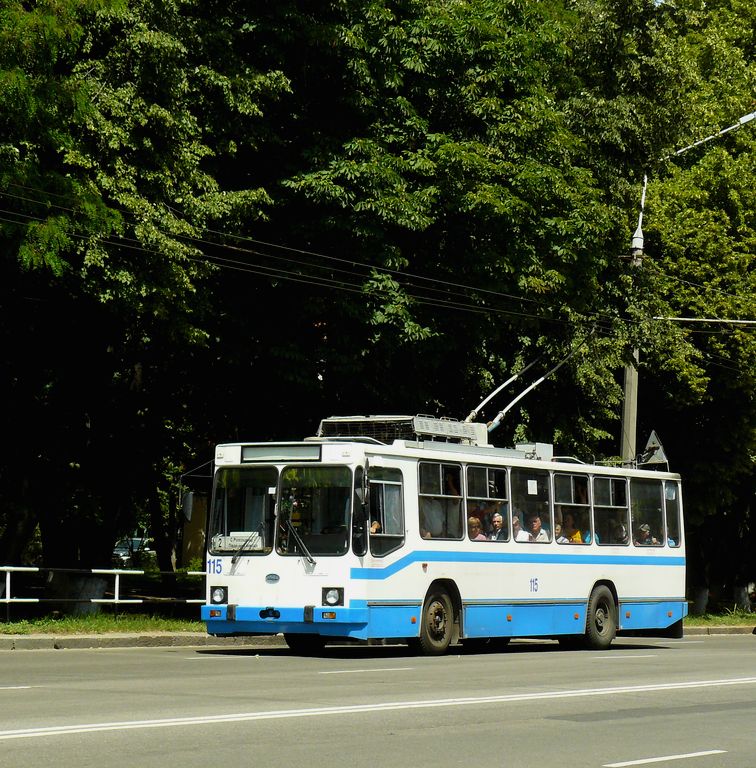 Полтава, ЮМЗ Т2 № 115