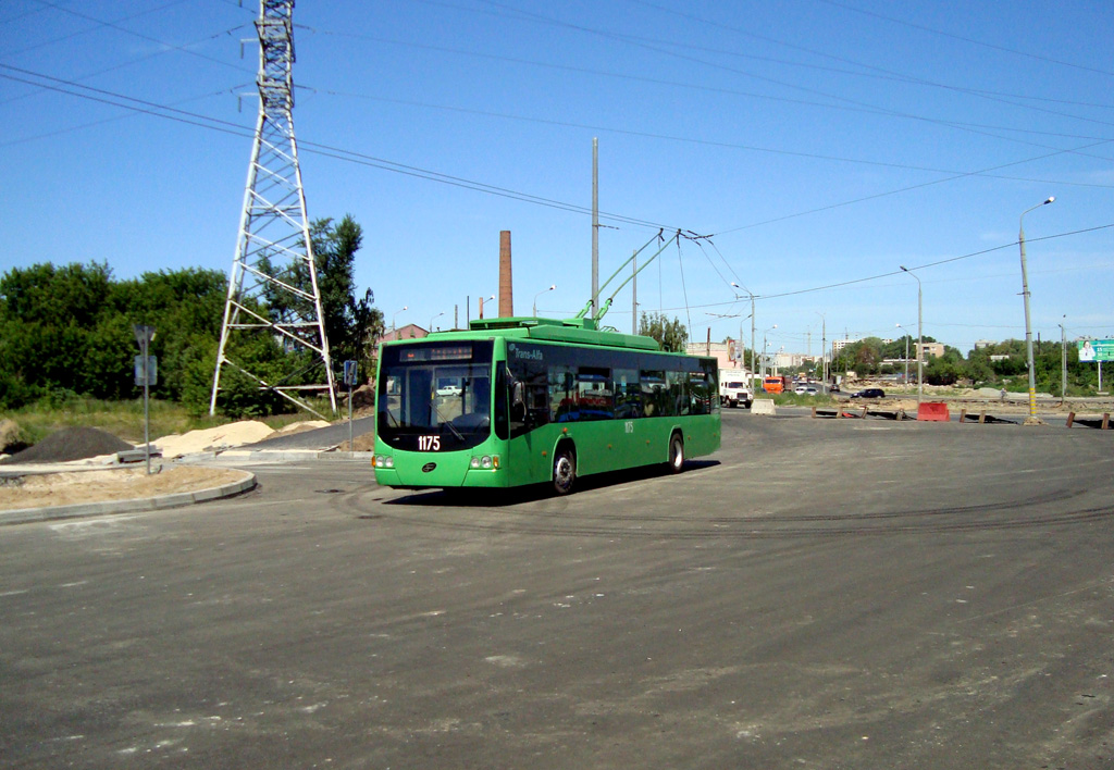 Казань, ВМЗ-5298.01 «Авангард» № 1175