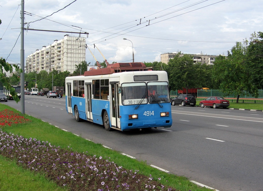 Москва, БТЗ-52761Р № 4914