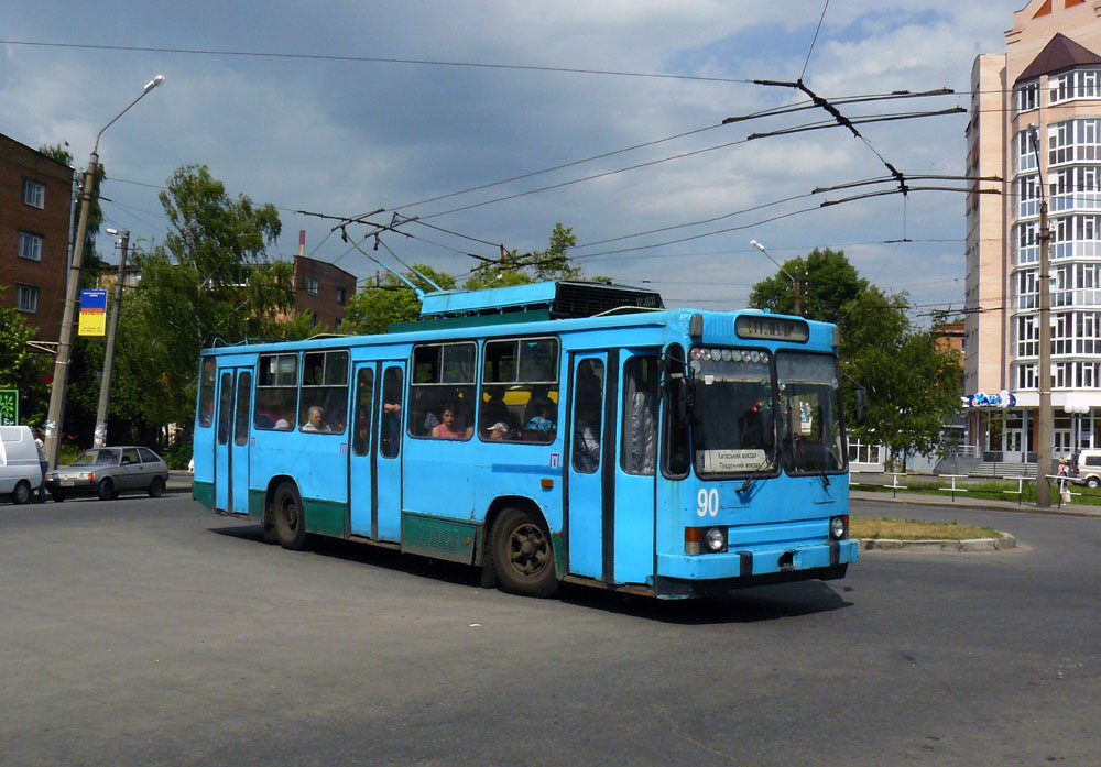 Полтава, ЮМЗ Т2 № 90