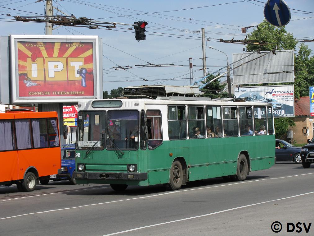Полтава, ЮМЗ Т2 № 98