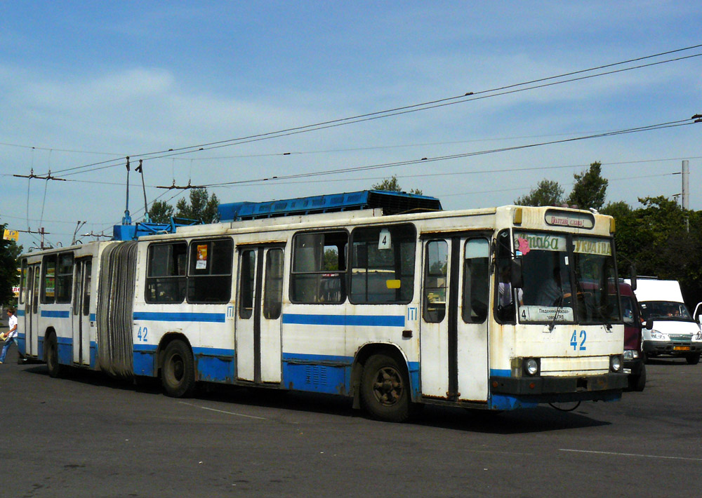 Полтава, ЮМЗ Т1 № 42