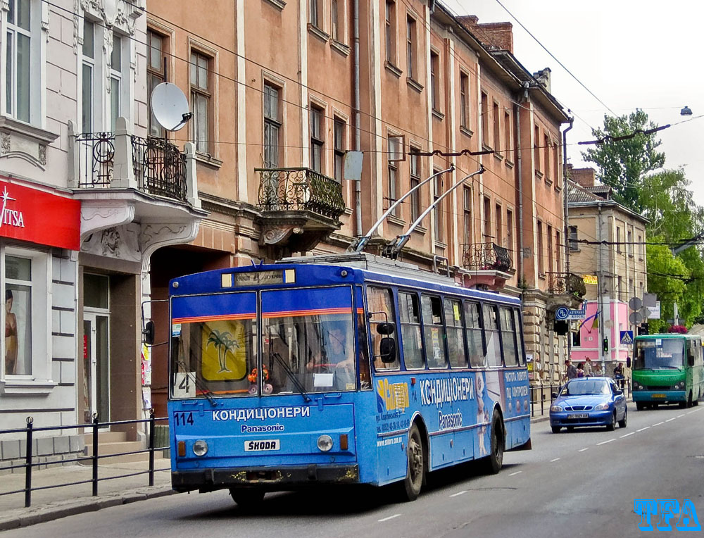Тернополь, Škoda 14Tr89/6 № 114