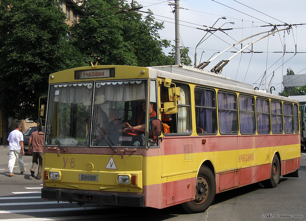 Киев, Škoda 14Tr02/6 № У-8
