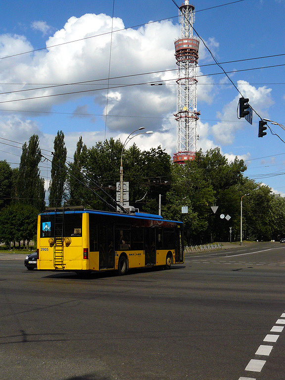 Киев, ЛАЗ E183D1 № 2905; Киев — Троллейбусные линии: Сырец, Дорогожичи, Лукьяновка, Шулявка