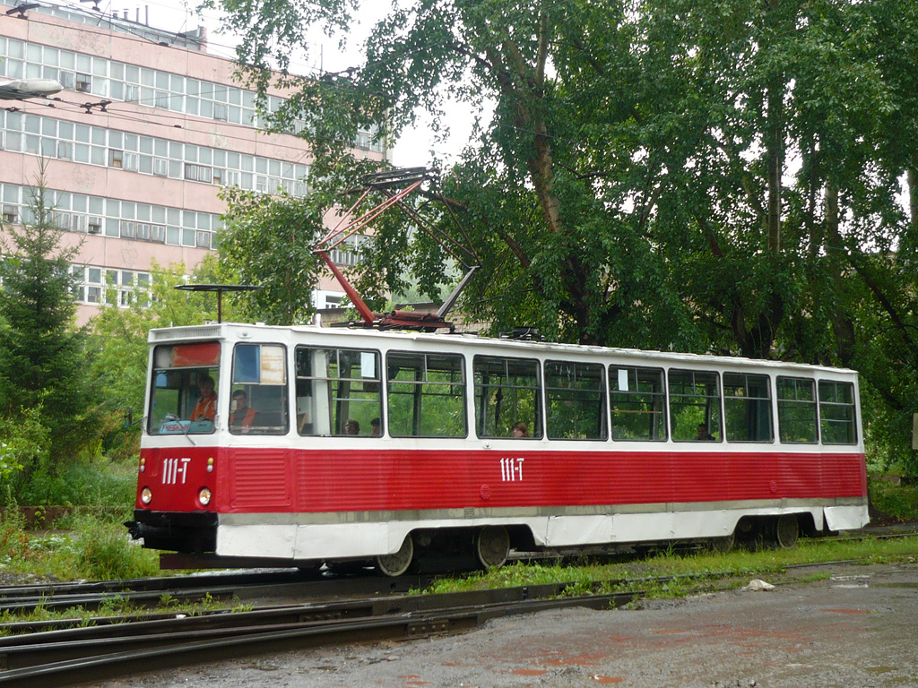 Zlatoust, 71-605 (KTM-5M3) № 111