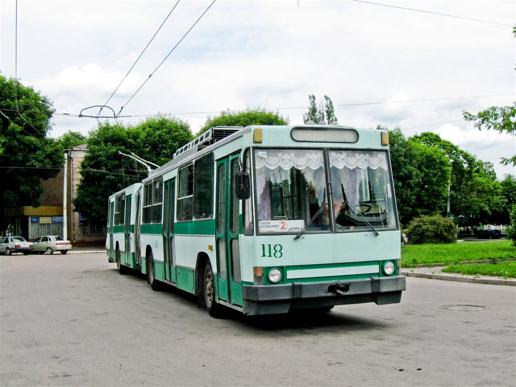 Ровно, ЮМЗ Т1 № 118