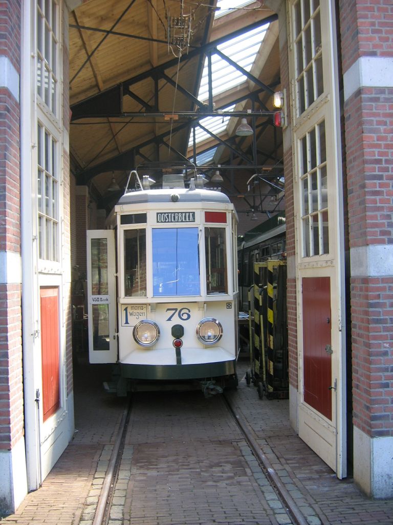 Arnhem, 4-axle motor car Nr. 76