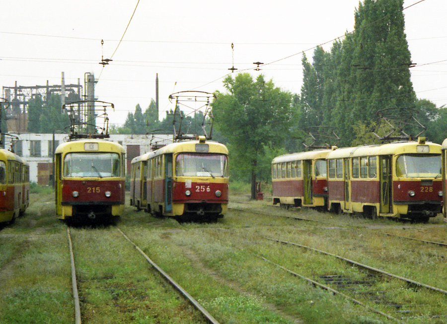 Voronyezs, Tatra T3SU — 215; Voronyezs, Tatra T3SU — 256; Voronyezs, Tatra T3SU — 228 Voronyezs, Tatra T3SU — 215; Voronyezs, Tatra T3SU — 256; Voronyezs, Tatra T3SU — 228