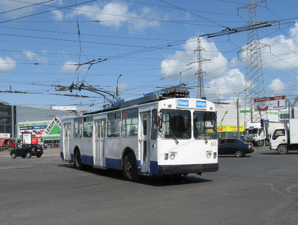 Санкт-Петербург, ЗиУ-682В № 6111