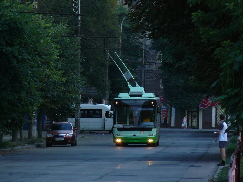 Днепр, Богдан Т60111 № 210