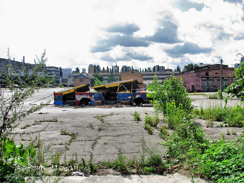 Kyjev, Škoda 14Tr02 č. 144; Kyjev — Trolleybus depots: 1. Old yard at Krasnoarmeiskaya (Velyka Vasylkivska) str.