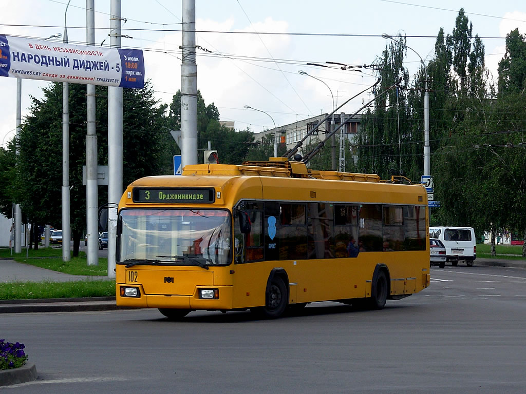 Брест, БКМ 32102 № 102