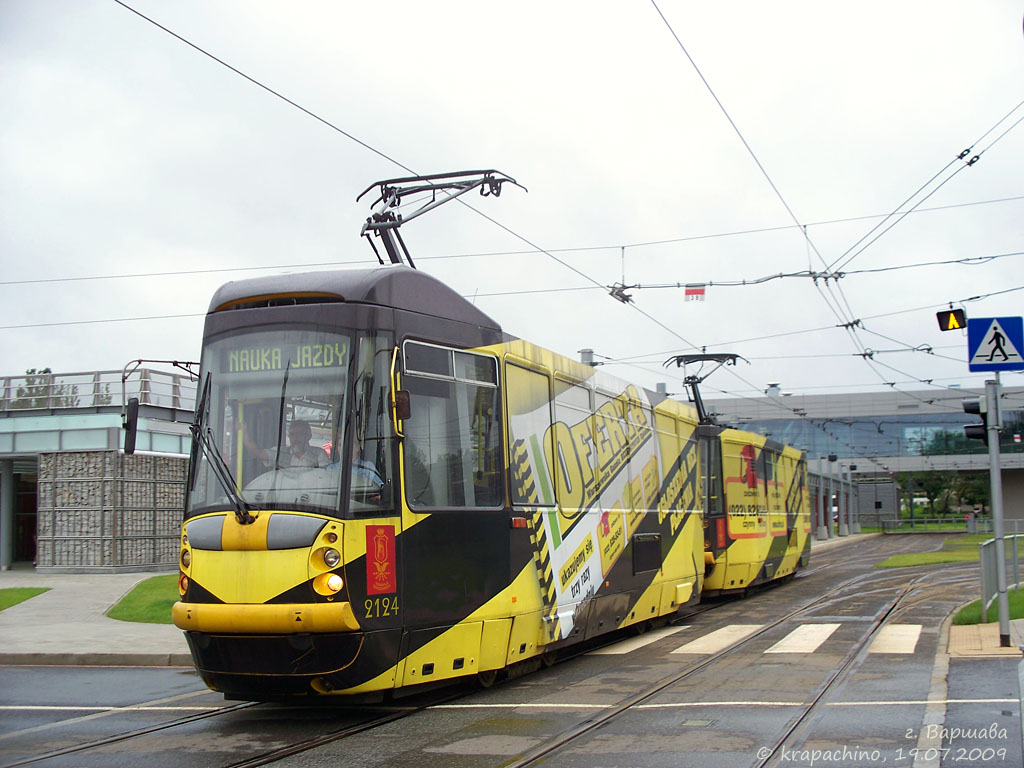 Варшава, Konstal 105N2k/2000 № 2124