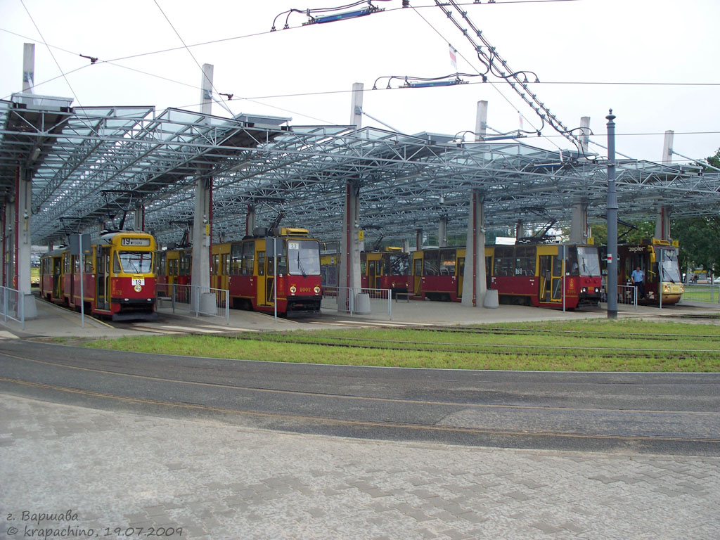 Варшава, Konstal 13N № 672; Варшава, Konstal 105Na № 2002; Варшава, Konstal 105Na № 1092