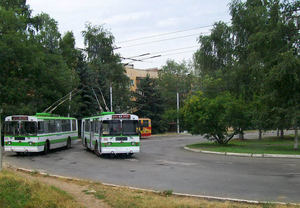 Nalcsik, ZiU-682G-016  [Г0М] — 110; Nalcsik, ZiU-682G-016  [Г0М] — 109; Nalcsik — Terminal stops