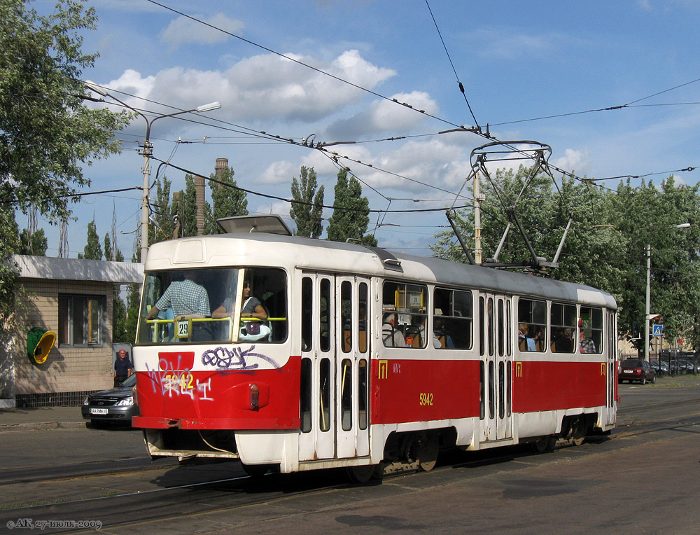 Киев, Tatra T3SU № 5942