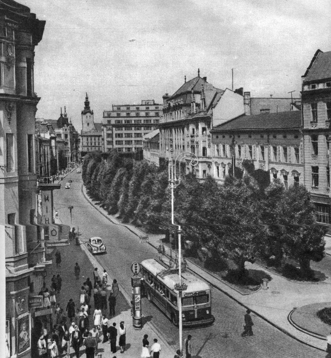 Львов, МТБ-82Д № 19