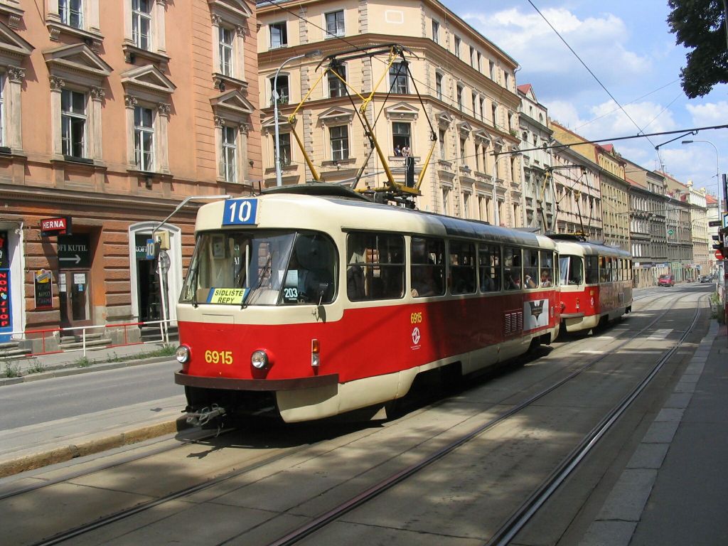 Praga, Tatra T3 Nr 6915