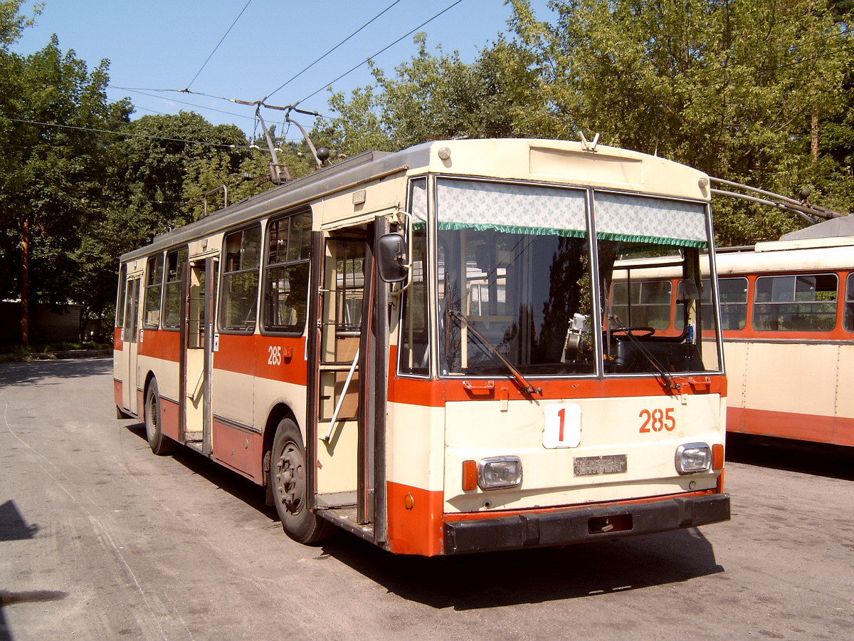 Каунас, Škoda 14Tr02/6 № 285