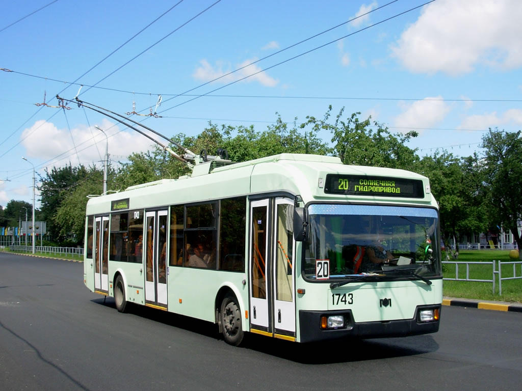 Гомель, БКМ 32102 № 1743