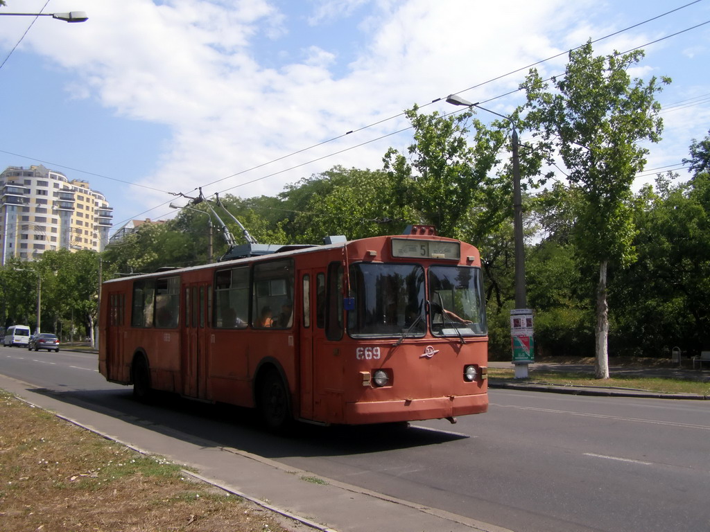 Одесса, ЗиУ-682В-012 [В0А] № 669