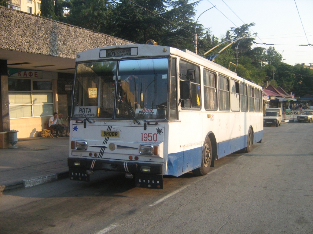 Крымский троллейбус, Škoda 14Tr06 № 1950